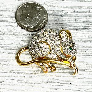102. Estate Find! Vintage Signed Carolee Crystal Mouse Brooch Pin